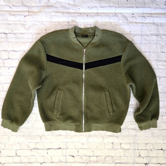 ZYIA Jackets & Blazers - Active Flying V Olive Green Sherpa Zip Bomber Jacket Size:XXL